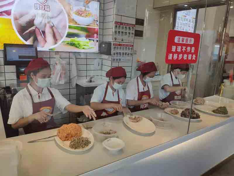 加盟廣式現包餃子：抓住市場(chǎng)趨勢，創(chuàng  )業(yè)新機遇